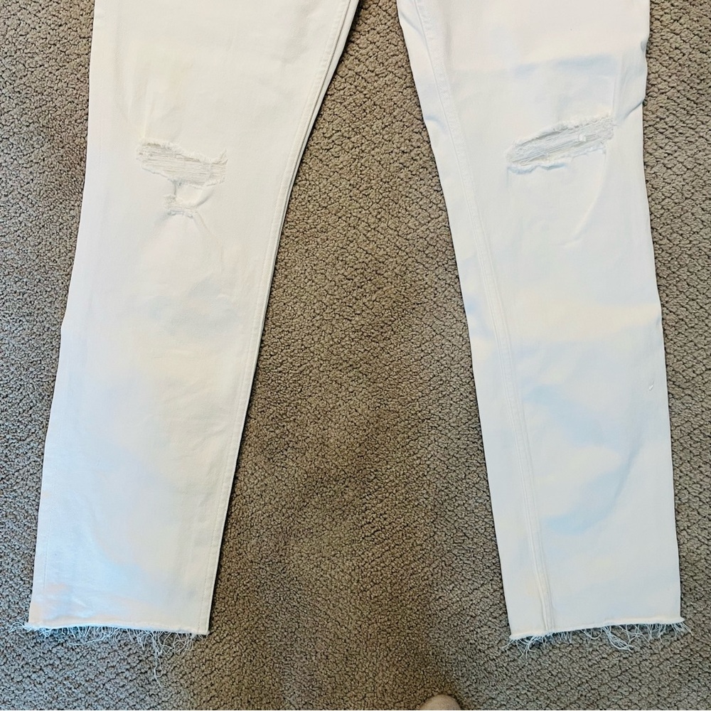 Gap Vintage Slim Mid Rise White Distressed Jeans, Size 29 / 8 Long - Picture 3 of 10